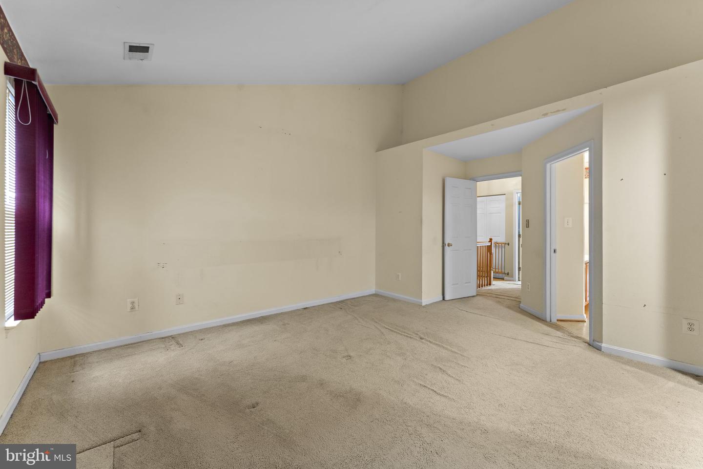 8432 LIMBAUGH WAY, BRISTOW, Virginia 20136, 2 Bedrooms Bedrooms, ,1 BathroomBathrooms,Residential,For sale,8432 LIMBAUGH WAY,VAPW2107390 MLS # VAPW2107390 8432 LIMBAUGH WAY, BRISTOW, Virginia 20136, 2 Bedrooms Bedrooms, ,1 BathroomBathrooms,Residential,For sale,8432 LIMBAUGH WAY,VAPW2107390 MLS # VAPW2107390