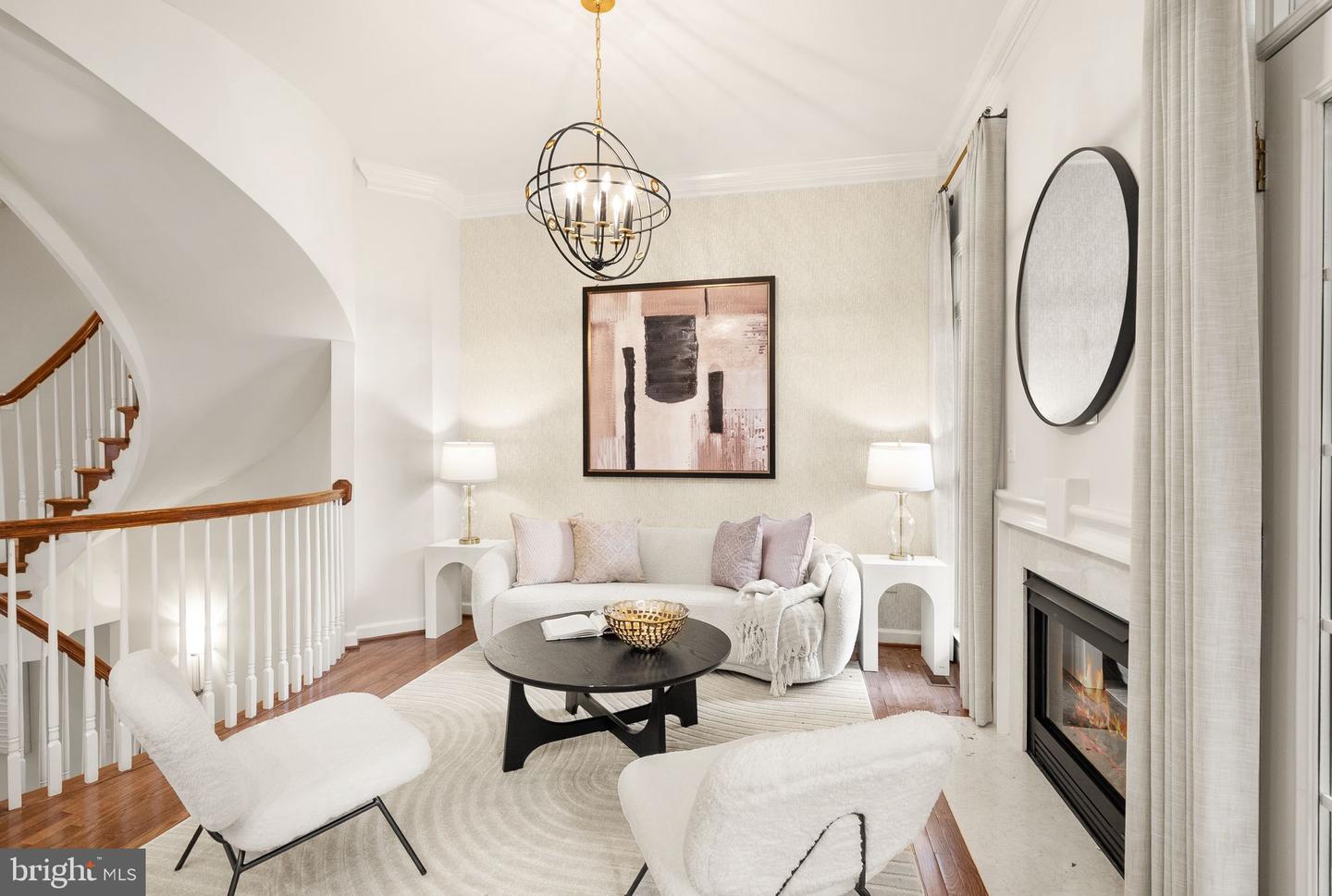 7721 SPOLETO LN #9, MCLEAN, Virginia 22102, 4 Bedrooms Bedrooms, ,4 BathroomsBathrooms,Residential,For sale,7721 SPOLETO LN #9,VAFX2278562 MLS # VAFX2278562