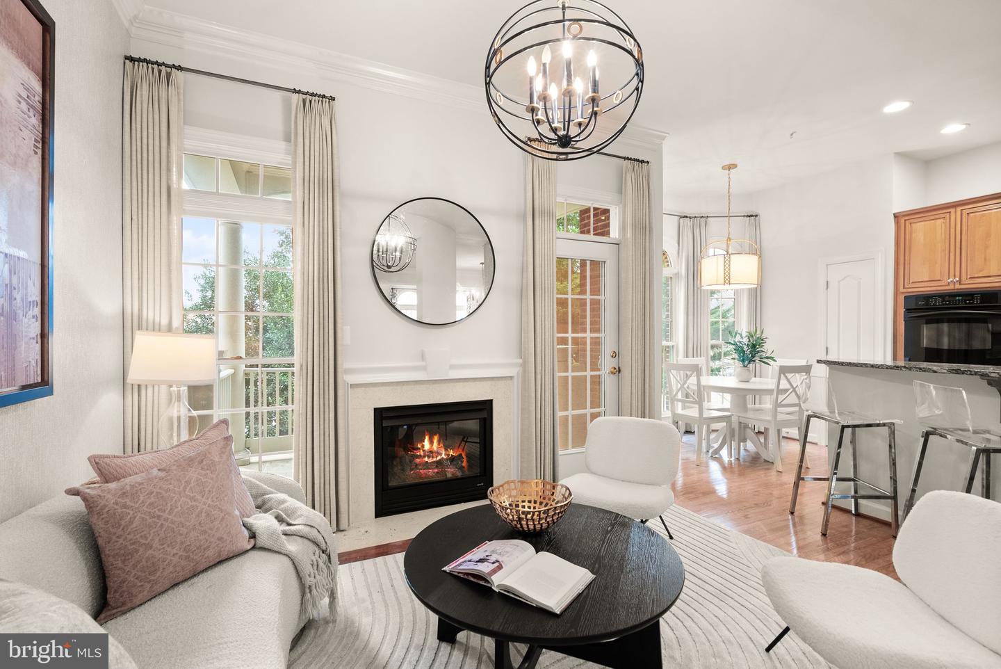 7721 SPOLETO LN #9, MCLEAN, Virginia 22102, 4 Bedrooms Bedrooms, ,4 BathroomsBathrooms,Residential,For sale,7721 SPOLETO LN #9,VAFX2278562 MLS # VAFX2278562