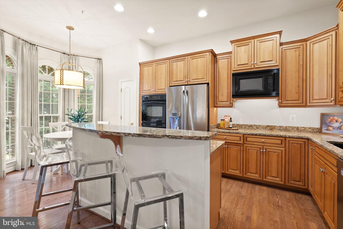 7721 SPOLETO LN #9, MCLEAN, Virginia 22102, 4 Bedrooms Bedrooms, ,4 BathroomsBathrooms,Residential,For sale,7721 SPOLETO LN #9,VAFX2278562 MLS # VAFX2278562