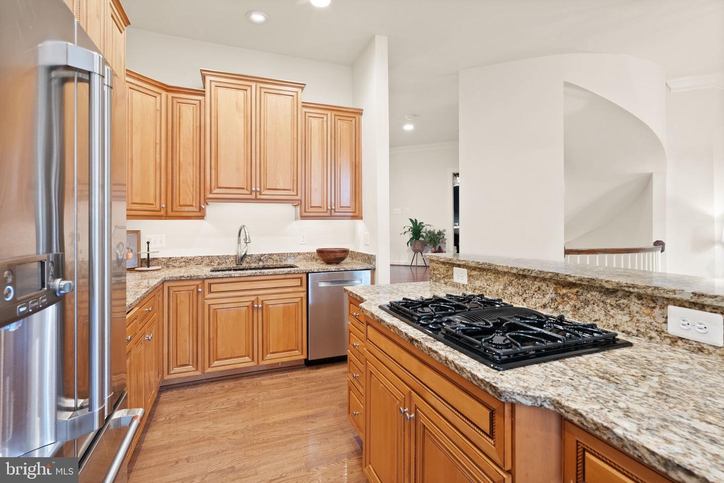 7721 SPOLETO LN #9, MCLEAN, Virginia 22102, 4 Bedrooms Bedrooms, ,4 BathroomsBathrooms,Residential,For sale,7721 SPOLETO LN #9,VAFX2278562 MLS # VAFX2278562