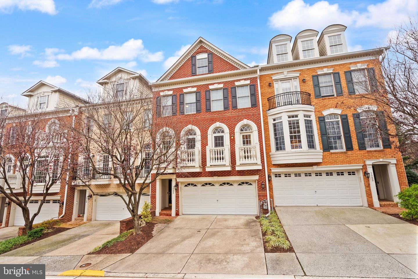 7721 SPOLETO LN #9, MCLEAN, Virginia 22102, 4 Bedrooms Bedrooms, ,4 BathroomsBathrooms,Residential,For sale,7721 SPOLETO LN #9,VAFX2278562 MLS # VAFX2278562