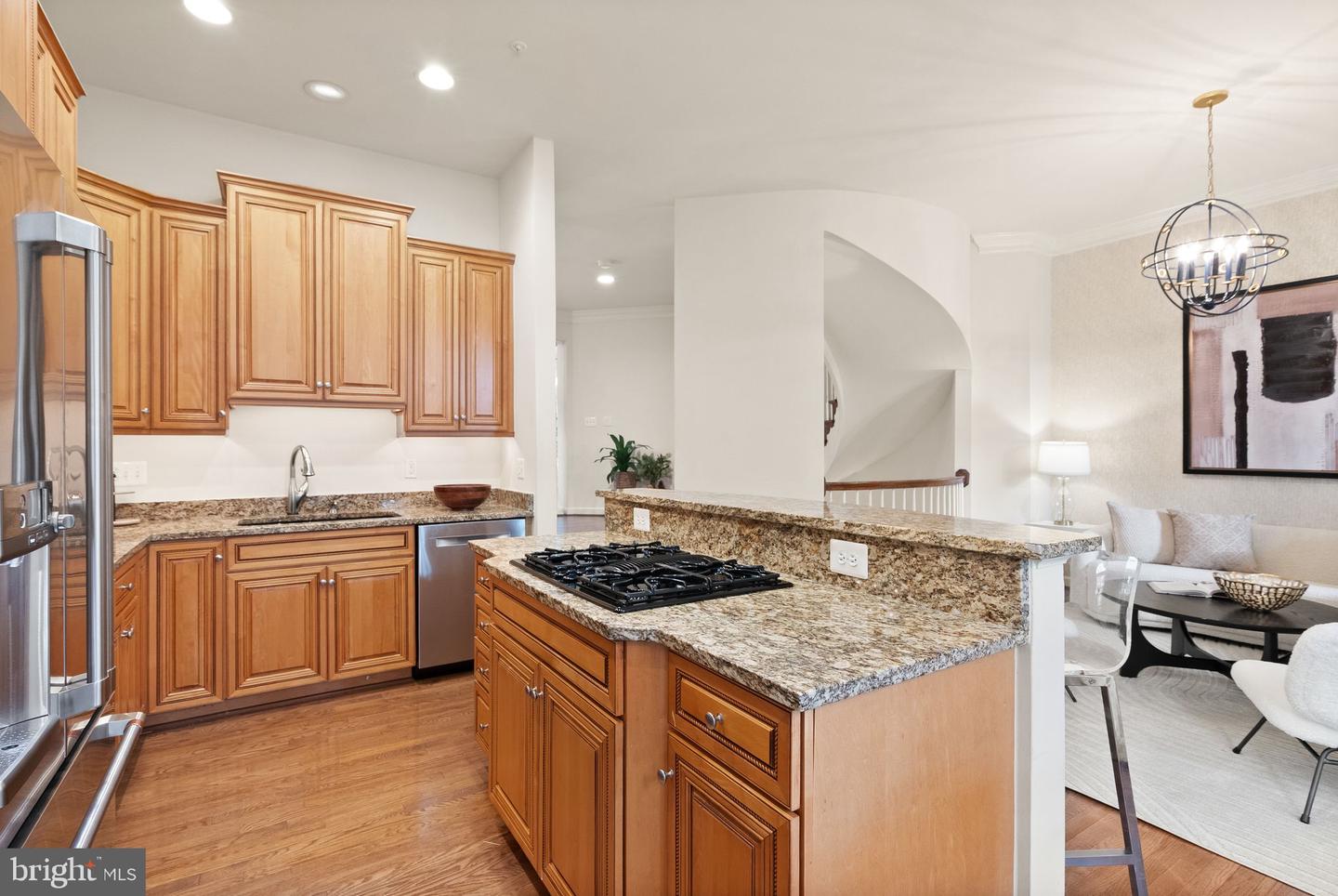 7721 SPOLETO LN #9, MCLEAN, Virginia 22102, 4 Bedrooms Bedrooms, ,4 BathroomsBathrooms,Residential,For sale,7721 SPOLETO LN #9,VAFX2278562 MLS # VAFX2278562