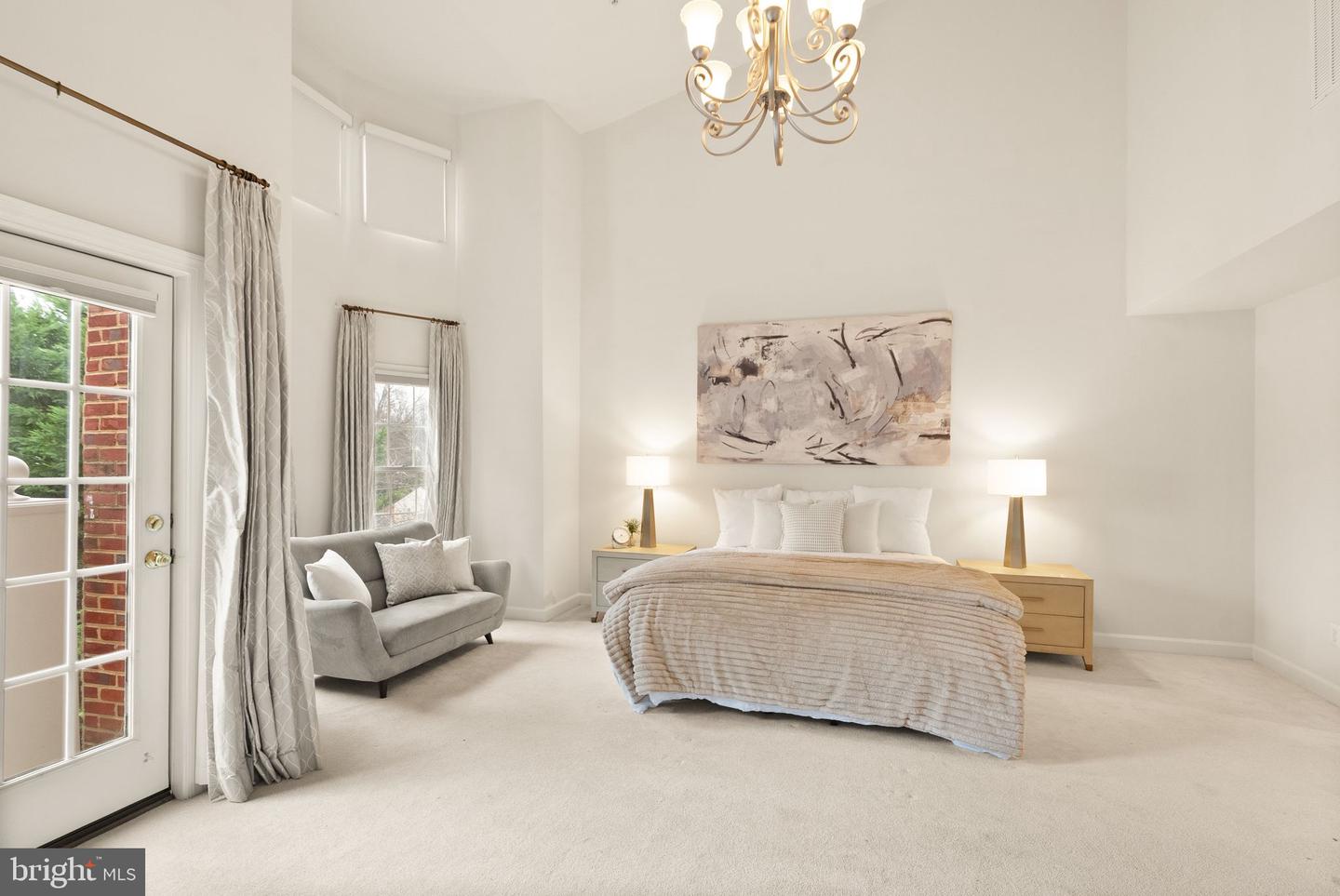 7721 SPOLETO LN #9, MCLEAN, Virginia 22102, 4 Bedrooms Bedrooms, ,4 BathroomsBathrooms,Residential,For sale,7721 SPOLETO LN #9,VAFX2278562 MLS # VAFX2278562