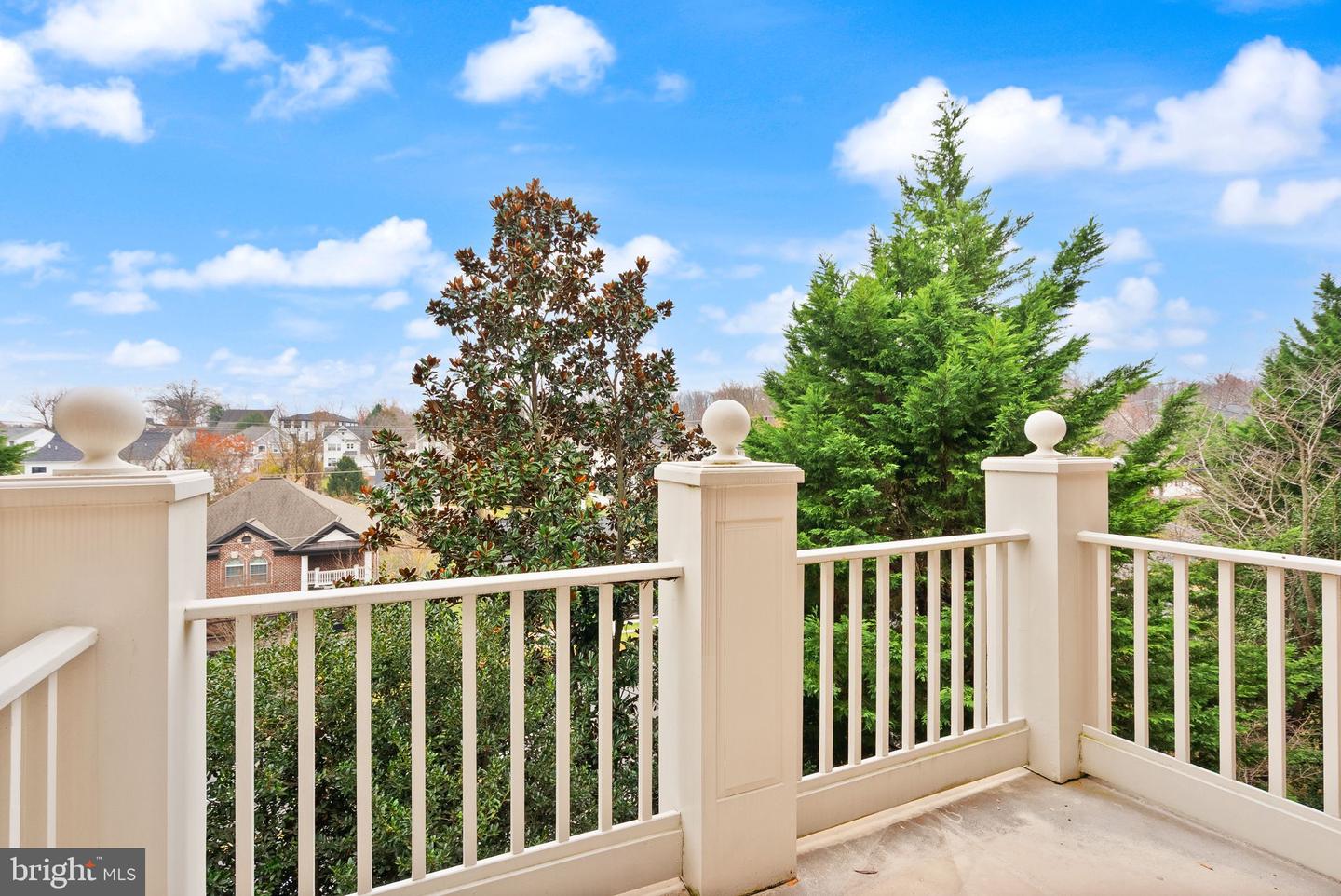 7721 SPOLETO LN #9, MCLEAN, Virginia 22102, 4 Bedrooms Bedrooms, ,4 BathroomsBathrooms,Residential,For sale,7721 SPOLETO LN #9,VAFX2278562 MLS # VAFX2278562