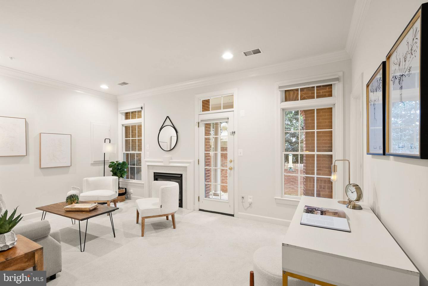 7721 SPOLETO LN #9, MCLEAN, Virginia 22102, 4 Bedrooms Bedrooms, ,4 BathroomsBathrooms,Residential,For sale,7721 SPOLETO LN #9,VAFX2278562 MLS # VAFX2278562