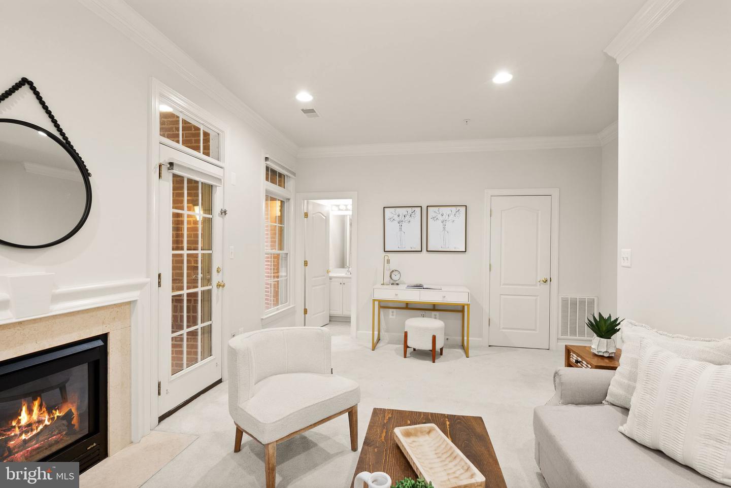 7721 SPOLETO LN #9, MCLEAN, Virginia 22102, 4 Bedrooms Bedrooms, ,4 BathroomsBathrooms,Residential,For sale,7721 SPOLETO LN #9,VAFX2278562 MLS # VAFX2278562