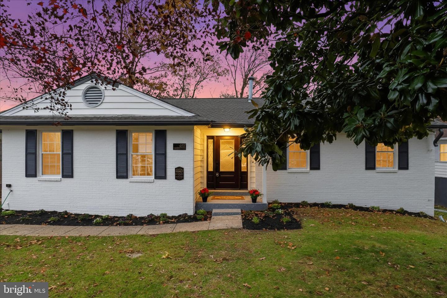 6112 REDWOOD LN, ALEXANDRIA, Virginia 22310, 5 Bedrooms Bedrooms, ,3 BathroomsBathrooms,Residential,For sale,6112 REDWOOD LN,VAFX2279746 MLS # VAFX2279746