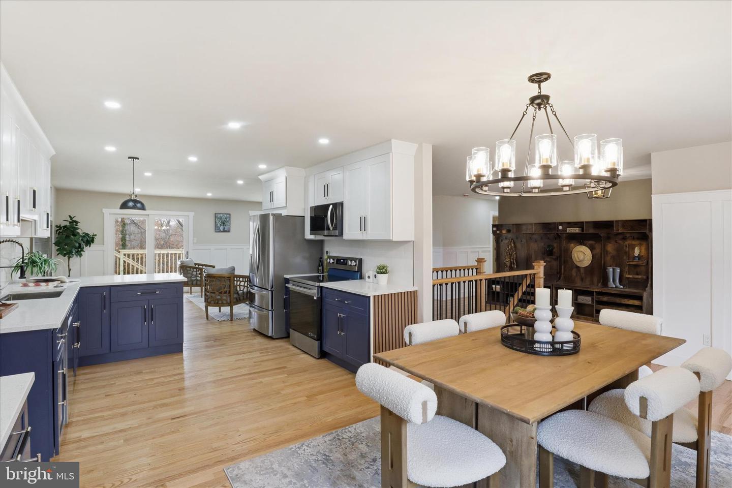 6112 REDWOOD LN, ALEXANDRIA, Virginia 22310, 5 Bedrooms Bedrooms, ,3 BathroomsBathrooms,Residential,For sale,6112 REDWOOD LN,VAFX2279746 MLS # VAFX2279746 6112 REDWOOD LN, ALEXANDRIA, Virginia 22310, 5 Bedrooms Bedrooms, ,3 BathroomsBathrooms,Residential,For sale,6112 REDWOOD LN,VAFX2279746 MLS # VAFX2279746