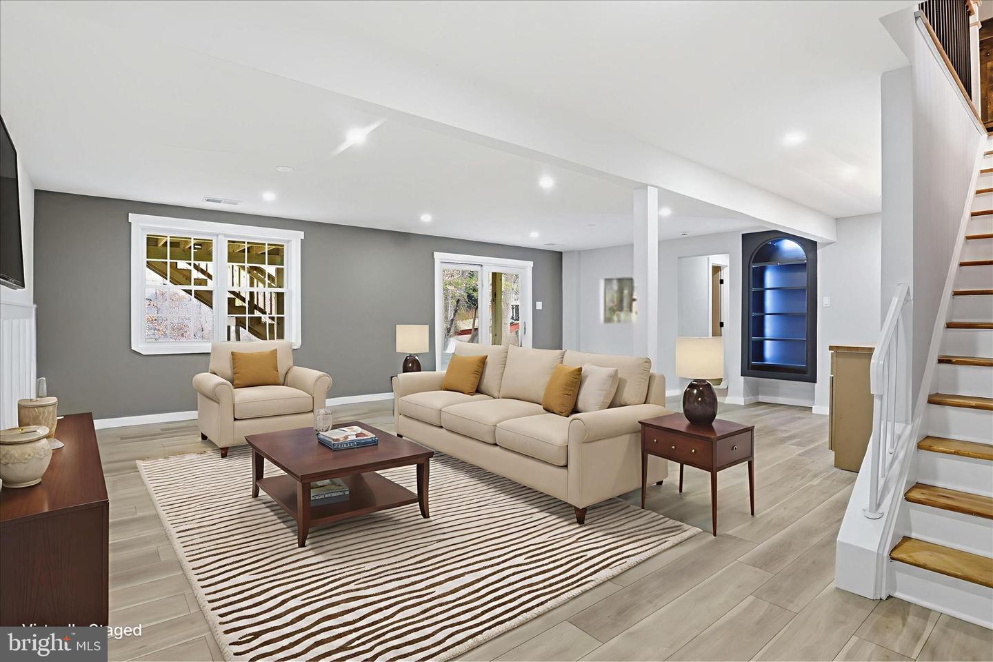 6112 REDWOOD LN, ALEXANDRIA, Virginia 22310, 5 Bedrooms Bedrooms, ,3 BathroomsBathrooms,Residential,For sale,6112 REDWOOD LN,VAFX2279746 MLS # VAFX2279746 6112 REDWOOD LN, ALEXANDRIA, Virginia 22310, 5 Bedrooms Bedrooms, ,3 BathroomsBathrooms,Residential,For sale,6112 REDWOOD LN,VAFX2279746 MLS # VAFX2279746