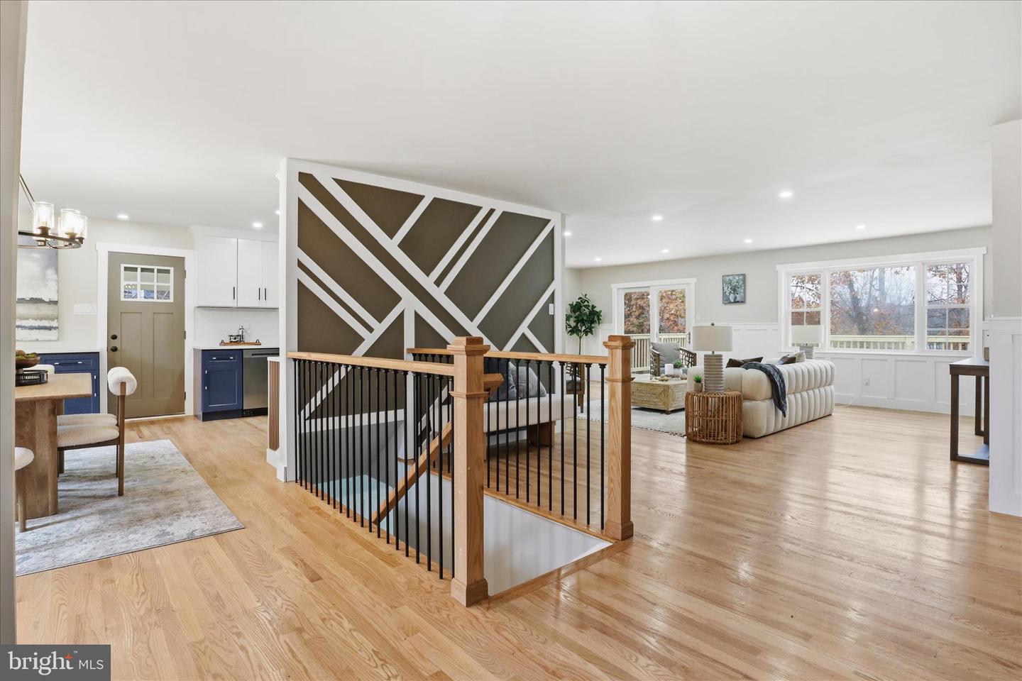 6112 REDWOOD LN, ALEXANDRIA, Virginia 22310, 5 Bedrooms Bedrooms, ,3 BathroomsBathrooms,Residential,For sale,6112 REDWOOD LN,VAFX2279746 MLS # VAFX2279746 6112 REDWOOD LN, ALEXANDRIA, Virginia 22310, 5 Bedrooms Bedrooms, ,3 BathroomsBathrooms,Residential,For sale,6112 REDWOOD LN,VAFX2279746 MLS # VAFX2279746