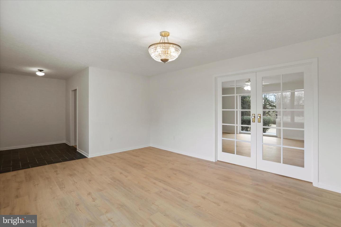 717 W LOCUST ST, WOODSTOCK, Virginia 22664, 5 Bedrooms Bedrooms, ,3 BathroomsBathrooms,Residential,For sale,717 W LOCUST ST,VASH2013080 MLS # VASH2013080