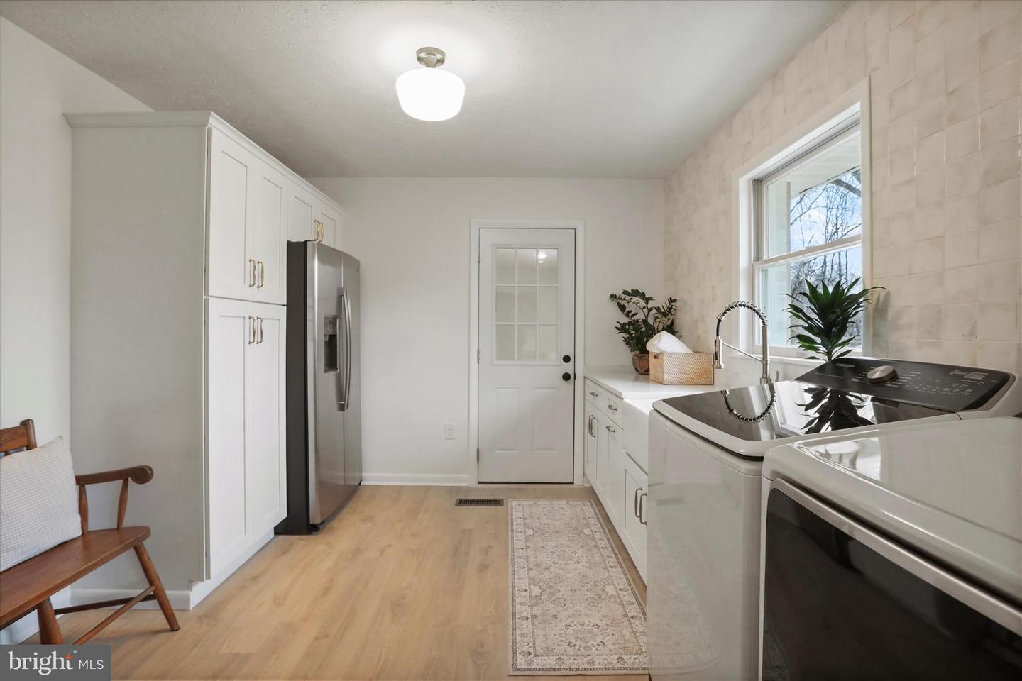 717 W LOCUST ST, WOODSTOCK, Virginia 22664, 5 Bedrooms Bedrooms, ,3 BathroomsBathrooms,Residential,For sale,717 W LOCUST ST,VASH2013080 MLS # VASH2013080