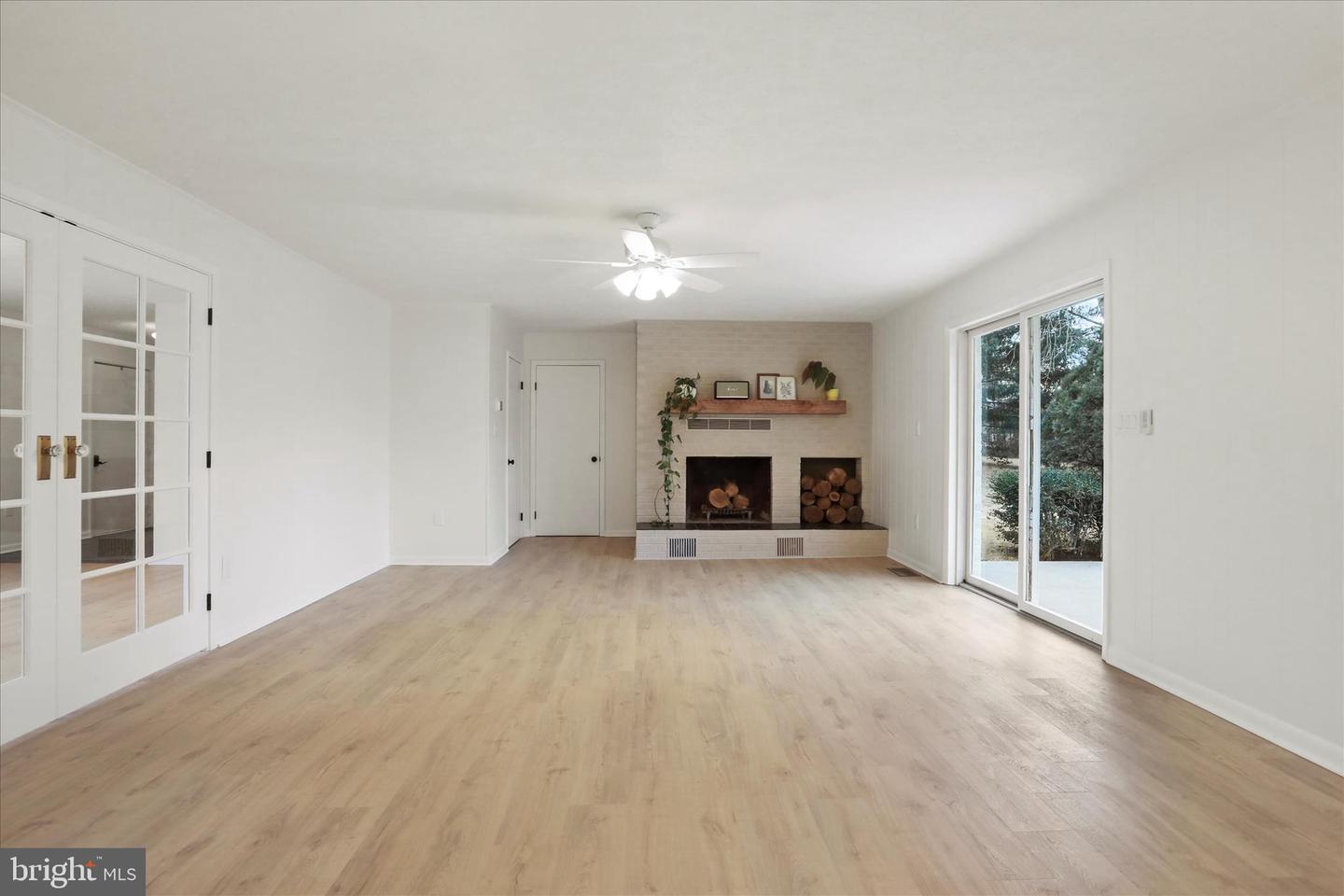 717 W LOCUST ST, WOODSTOCK, Virginia 22664, 5 Bedrooms Bedrooms, ,3 BathroomsBathrooms,Residential,For sale,717 W LOCUST ST,VASH2013080 MLS # VASH2013080