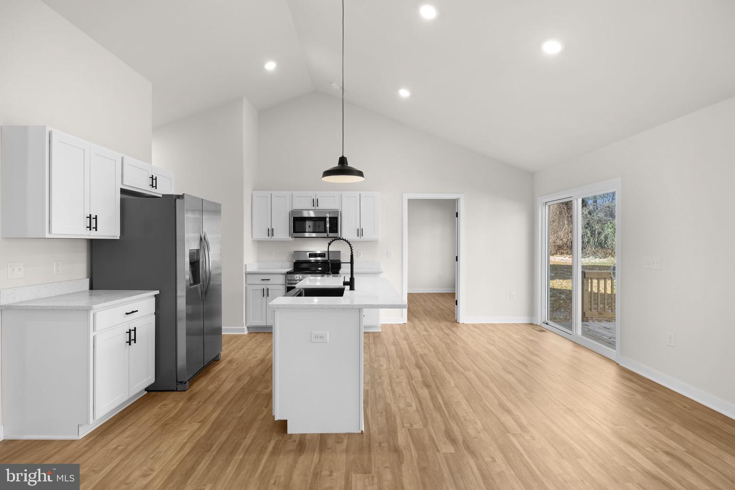 749 LAKEVIEW DR, COLONIAL BEACH, Virginia 22443, 3 Bedrooms Bedrooms, ,2 BathroomsBathrooms,Residential,For sale,749 LAKEVIEW DR,VAWE2010240 MLS # VAWE2010240