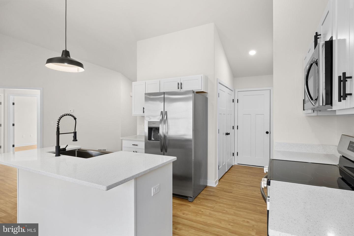 749 LAKEVIEW DR, COLONIAL BEACH, Virginia 22443, 3 Bedrooms Bedrooms, ,2 BathroomsBathrooms,Residential,For sale,749 LAKEVIEW DR,VAWE2010240 MLS # VAWE2010240