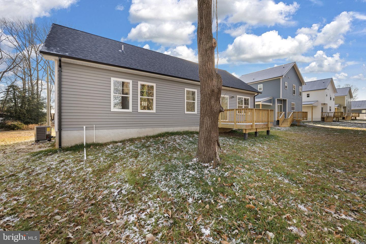 749 LAKEVIEW DR, COLONIAL BEACH, Virginia 22443, 3 Bedrooms Bedrooms, ,2 BathroomsBathrooms,Residential,For sale,749 LAKEVIEW DR,VAWE2010240 MLS # VAWE2010240