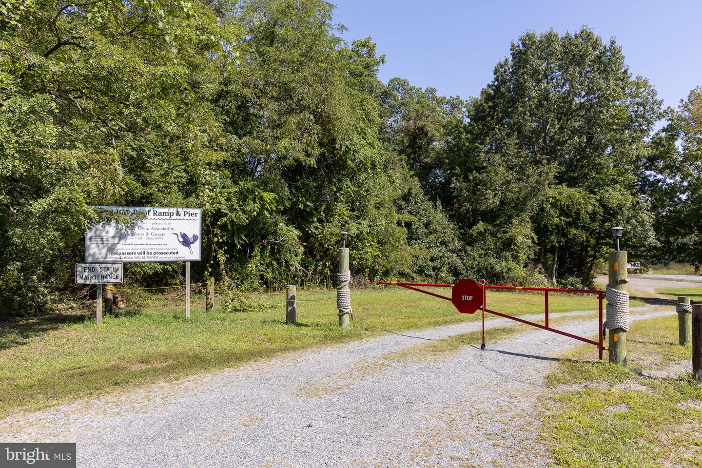 749 LAKEVIEW DR, COLONIAL BEACH, Virginia 22443, 3 Bedrooms Bedrooms, ,2 BathroomsBathrooms,Residential,For sale,749 LAKEVIEW DR,VAWE2010240 MLS # VAWE2010240