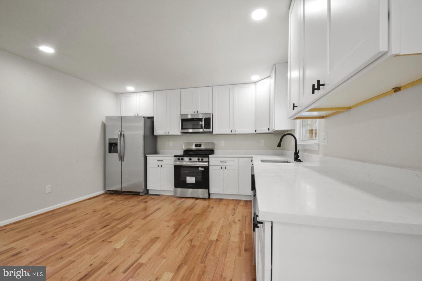 18487 CLAY HILL RD, STEVENSBURG, Virginia 22741, 4 Bedrooms Bedrooms, 7 Rooms Rooms,3 BathroomsBathrooms,Residential,For sale,18487 CLAY HILL RD,VACU2012214 MLS # VACU2012214 18487 CLAY HILL RD, STEVENSBURG, Virginia 22741, 4 Bedrooms Bedrooms, 7 Rooms Rooms,3 BathroomsBathrooms,Residential,For sale,18487 CLAY HILL RD,VACU2012214 MLS # VACU2012214