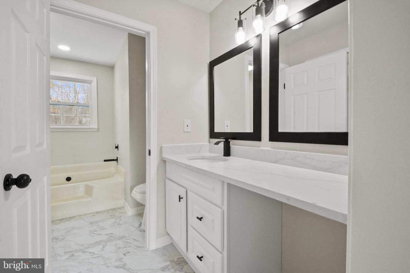 18487 CLAY HILL RD, STEVENSBURG, Virginia 22741, 4 Bedrooms Bedrooms, 7 Rooms Rooms,3 BathroomsBathrooms,Residential,For sale,18487 CLAY HILL RD,VACU2012214 MLS # VACU2012214 18487 CLAY HILL RD, STEVENSBURG, Virginia 22741, 4 Bedrooms Bedrooms, 7 Rooms Rooms,3 BathroomsBathrooms,Residential,For sale,18487 CLAY HILL RD,VACU2012214 MLS # VACU2012214