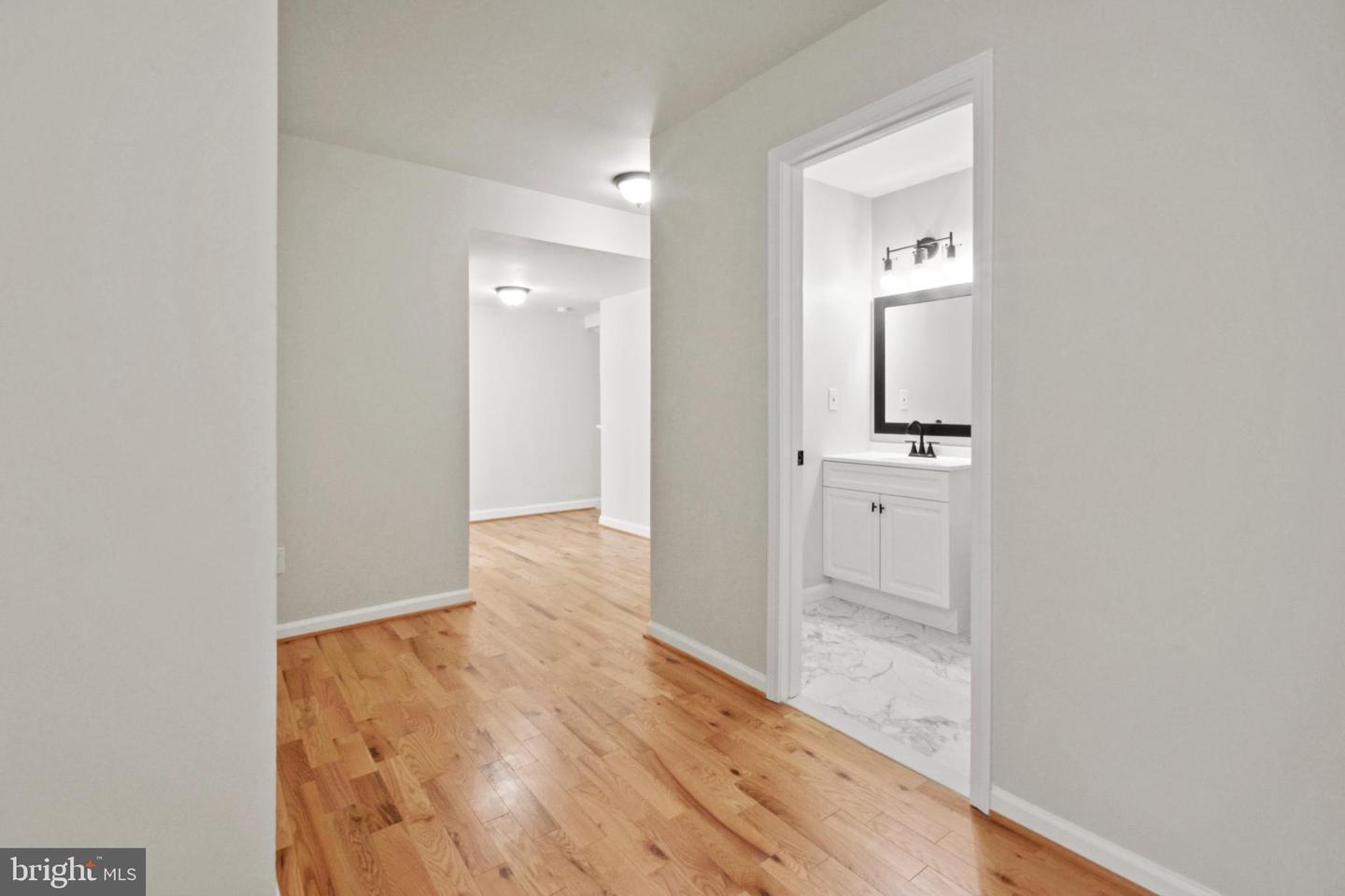 18487 CLAY HILL RD, STEVENSBURG, Virginia 22741, 4 Bedrooms Bedrooms, 7 Rooms Rooms,3 BathroomsBathrooms,Residential,For sale,18487 CLAY HILL RD,VACU2012214 MLS # VACU2012214 18487 CLAY HILL RD, STEVENSBURG, Virginia 22741, 4 Bedrooms Bedrooms, 7 Rooms Rooms,3 BathroomsBathrooms,Residential,For sale,18487 CLAY HILL RD,VACU2012214 MLS # VACU2012214