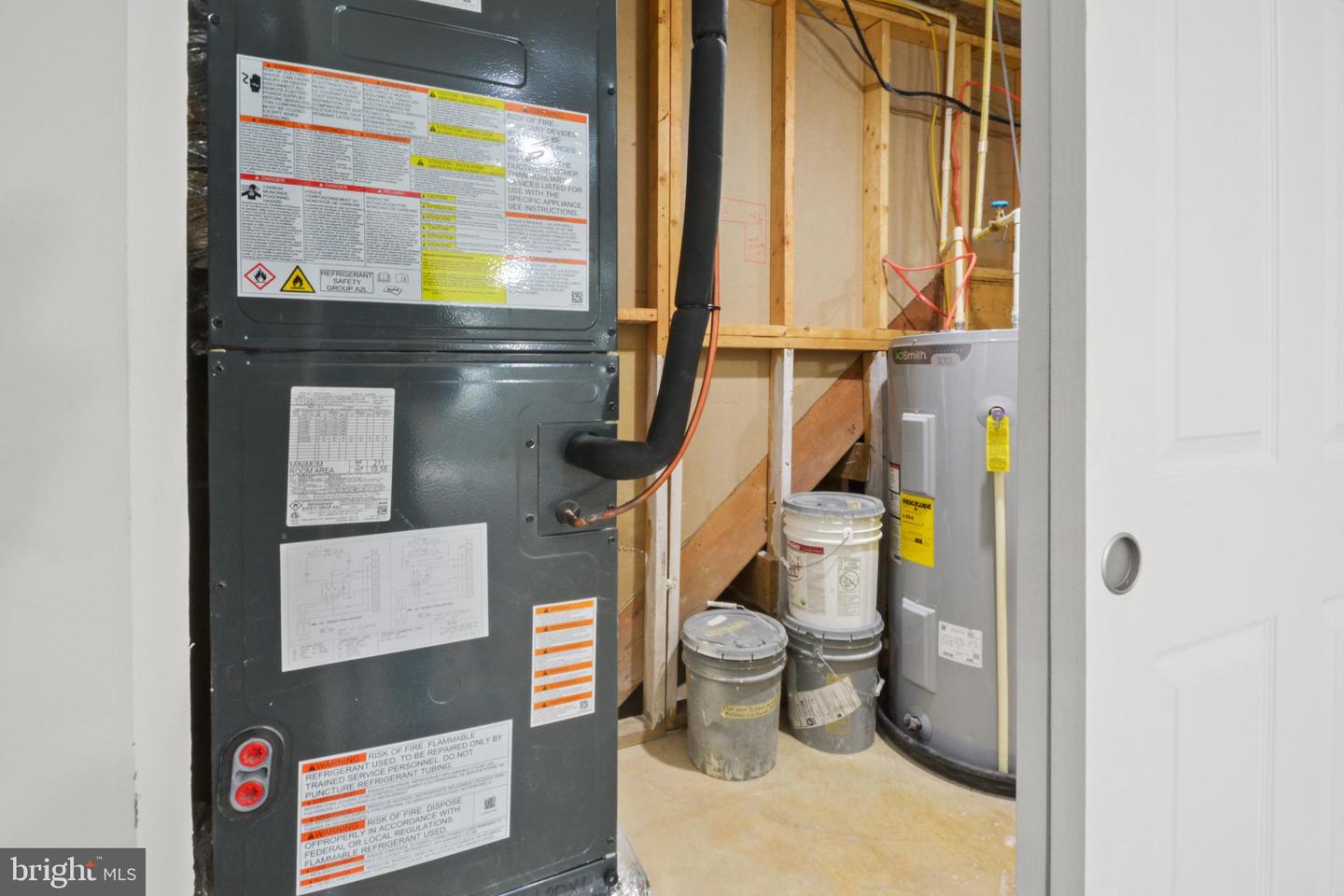 18487 CLAY HILL RD, STEVENSBURG, Virginia 22741, 4 Bedrooms Bedrooms, 7 Rooms Rooms,3 BathroomsBathrooms,Residential,For sale,18487 CLAY HILL RD,VACU2012214 MLS # VACU2012214 18487 CLAY HILL RD, STEVENSBURG, Virginia 22741, 4 Bedrooms Bedrooms, 7 Rooms Rooms,3 BathroomsBathrooms,Residential,For sale,18487 CLAY HILL RD,VACU2012214 MLS # VACU2012214