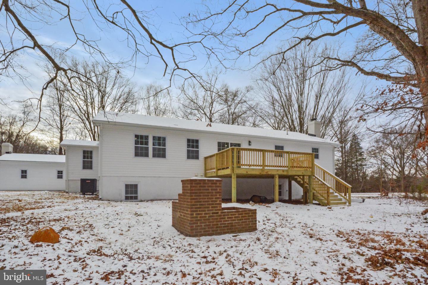 18487 CLAY HILL RD, STEVENSBURG, Virginia 22741, 4 Bedrooms Bedrooms, 7 Rooms Rooms,3 BathroomsBathrooms,Residential,For sale,18487 CLAY HILL RD,VACU2012214 MLS # VACU2012214 18487 CLAY HILL RD, STEVENSBURG, Virginia 22741, 4 Bedrooms Bedrooms, 7 Rooms Rooms,3 BathroomsBathrooms,Residential,For sale,18487 CLAY HILL RD,VACU2012214 MLS # VACU2012214