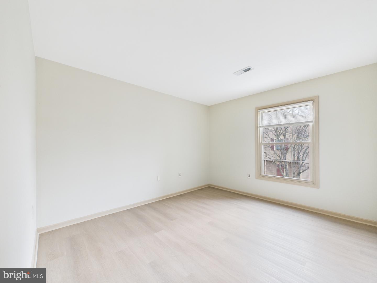 10531 STONINGTON LN, MANASSAS, Virginia 20109, 2 Bedrooms Bedrooms, 2 Rooms Rooms,2 BathroomsBathrooms,Residential,For sale,10531 STONINGTON LN,VAPW2109116 MLS # VAPW2109116 10531 STONINGTON LN, MANASSAS, Virginia 20109, 2 Bedrooms Bedrooms, 2 Rooms Rooms,2 BathroomsBathrooms,Residential,For sale,10531 STONINGTON LN,VAPW2109116 MLS # VAPW2109116