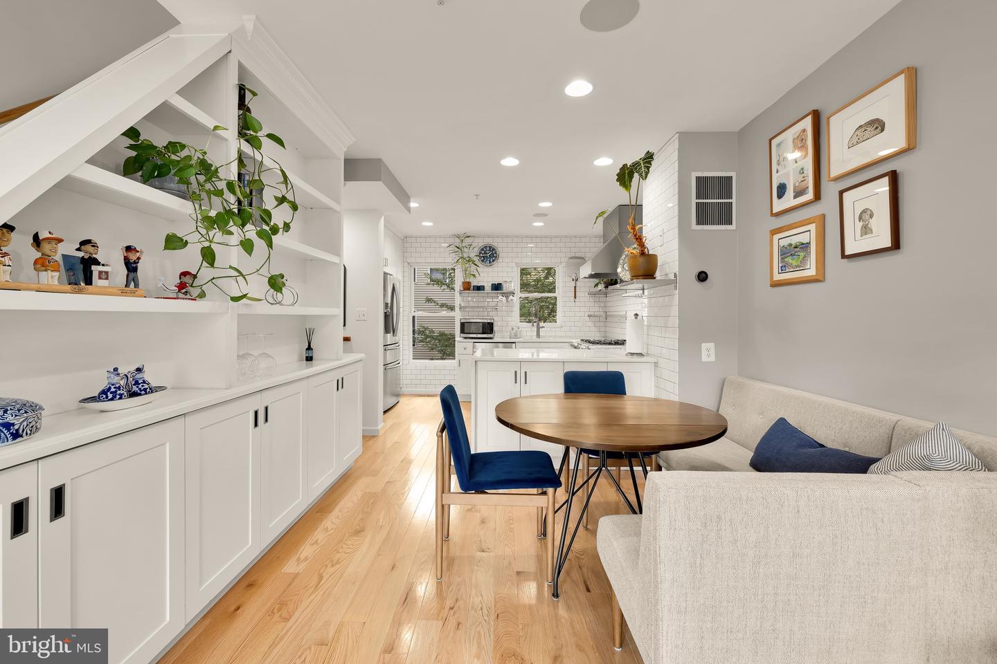 353 L ST SE, WASHINGTON, District Of Columbia 20003, 4 Bedrooms Bedrooms, ,2 BathroomsBathrooms,Residential,For sale,353 L ST SE,DCDC2234952 MLS # DCDC2234952