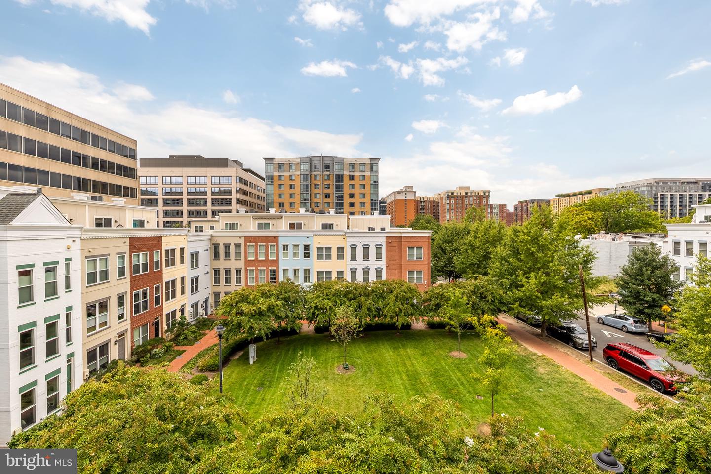 353 L ST SE, WASHINGTON, District Of Columbia 20003, 4 Bedrooms Bedrooms, ,2 BathroomsBathrooms,Residential,For sale,353 L ST SE,DCDC2234952 MLS # DCDC2234952