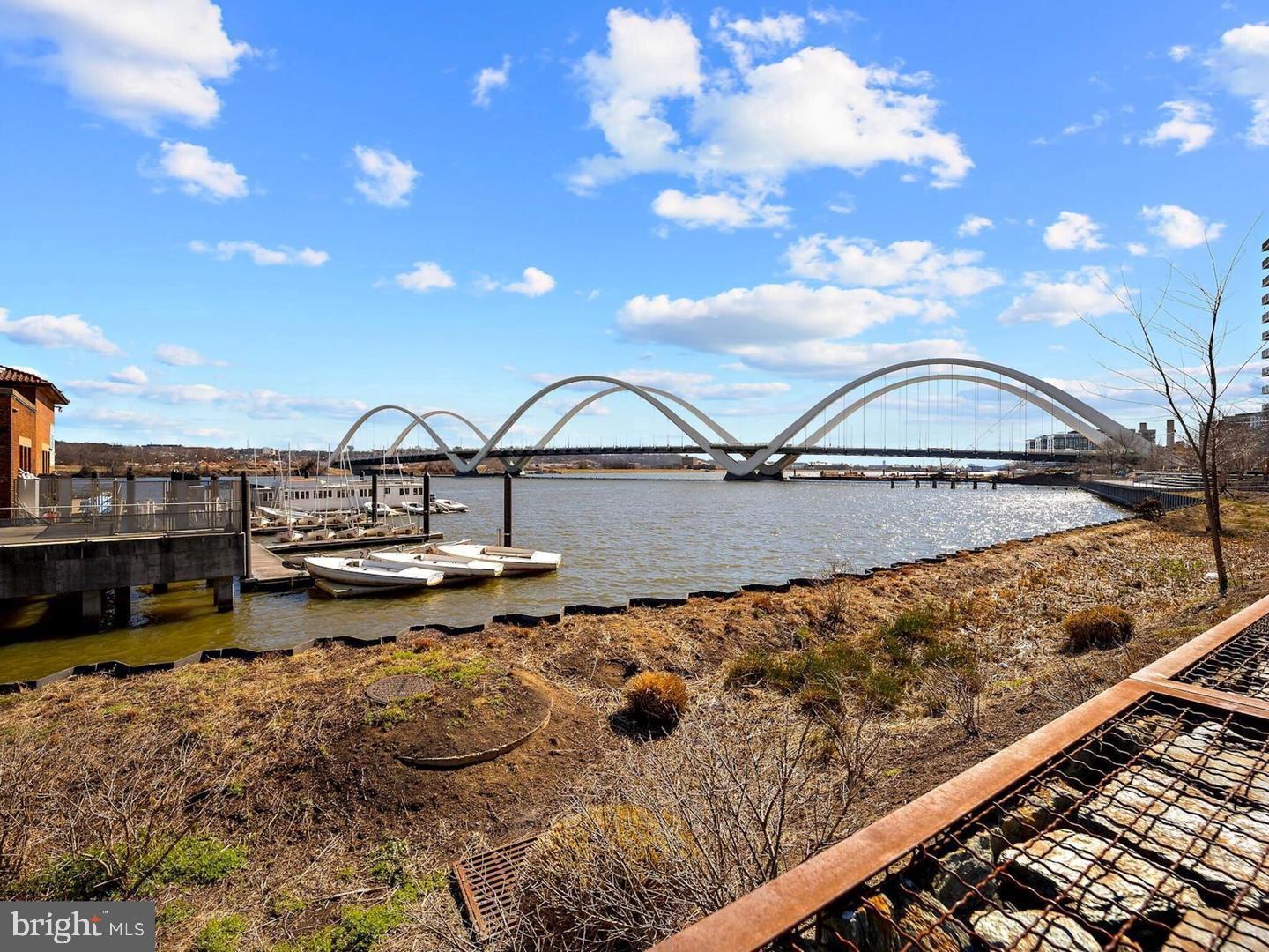 353 L ST SE, WASHINGTON, District Of Columbia 20003, 4 Bedrooms Bedrooms, ,2 BathroomsBathrooms,Residential,For sale,353 L ST SE,DCDC2234952 MLS # DCDC2234952