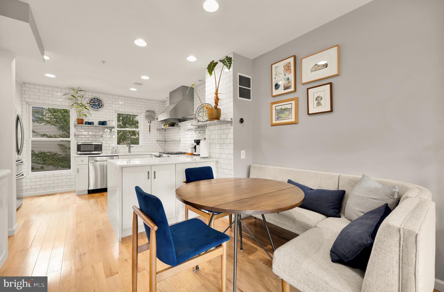 353 L ST SE, WASHINGTON, District Of Columbia 20003, 4 Bedrooms Bedrooms, ,2 BathroomsBathrooms,Residential,For sale,353 L ST SE,DCDC2234952 MLS # DCDC2234952