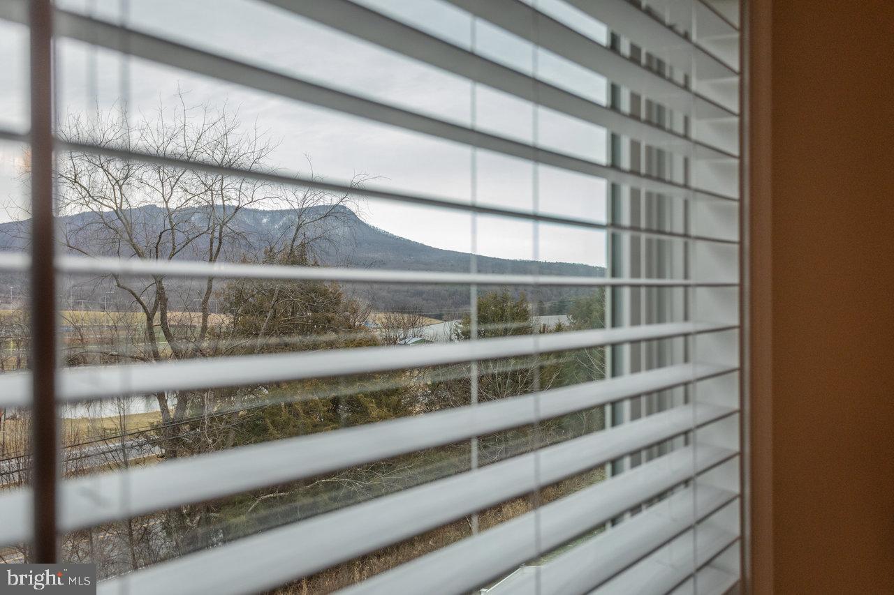 4505 CHRISTOPHER PL, PENN LAIRD, Virginia 22846, 4 Bedrooms Bedrooms, ,2 BathroomsBathrooms,Residential,For sale,4505 CHRISTOPHER PL,VARO2002764 MLS # VARO2002764