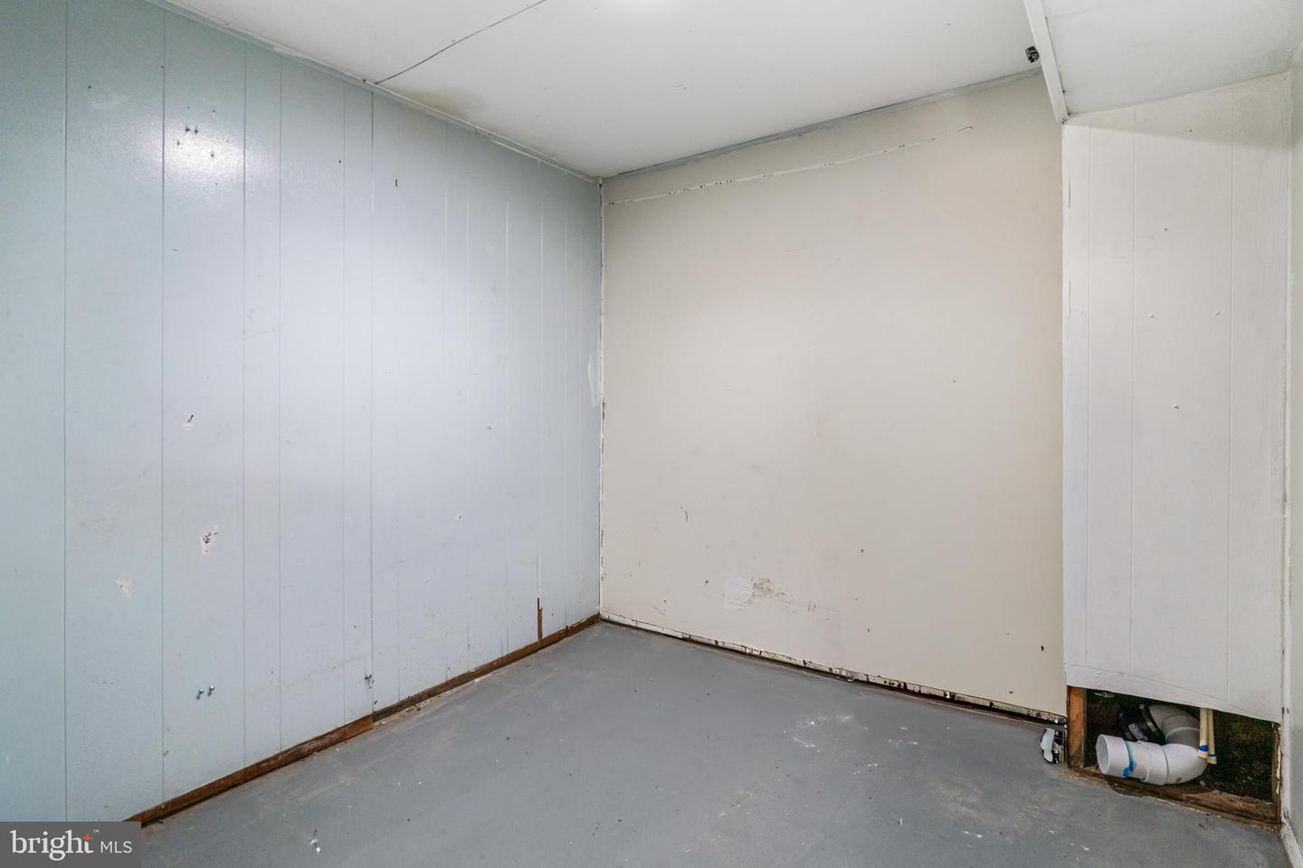 4801 B ST SE, WASHINGTON, District Of Columbia 20019, 2 Bedrooms Bedrooms, ,1 BathroomBathrooms,Residential,For sale,4801 B ST SE,DCDC2235000 MLS # DCDC2235000