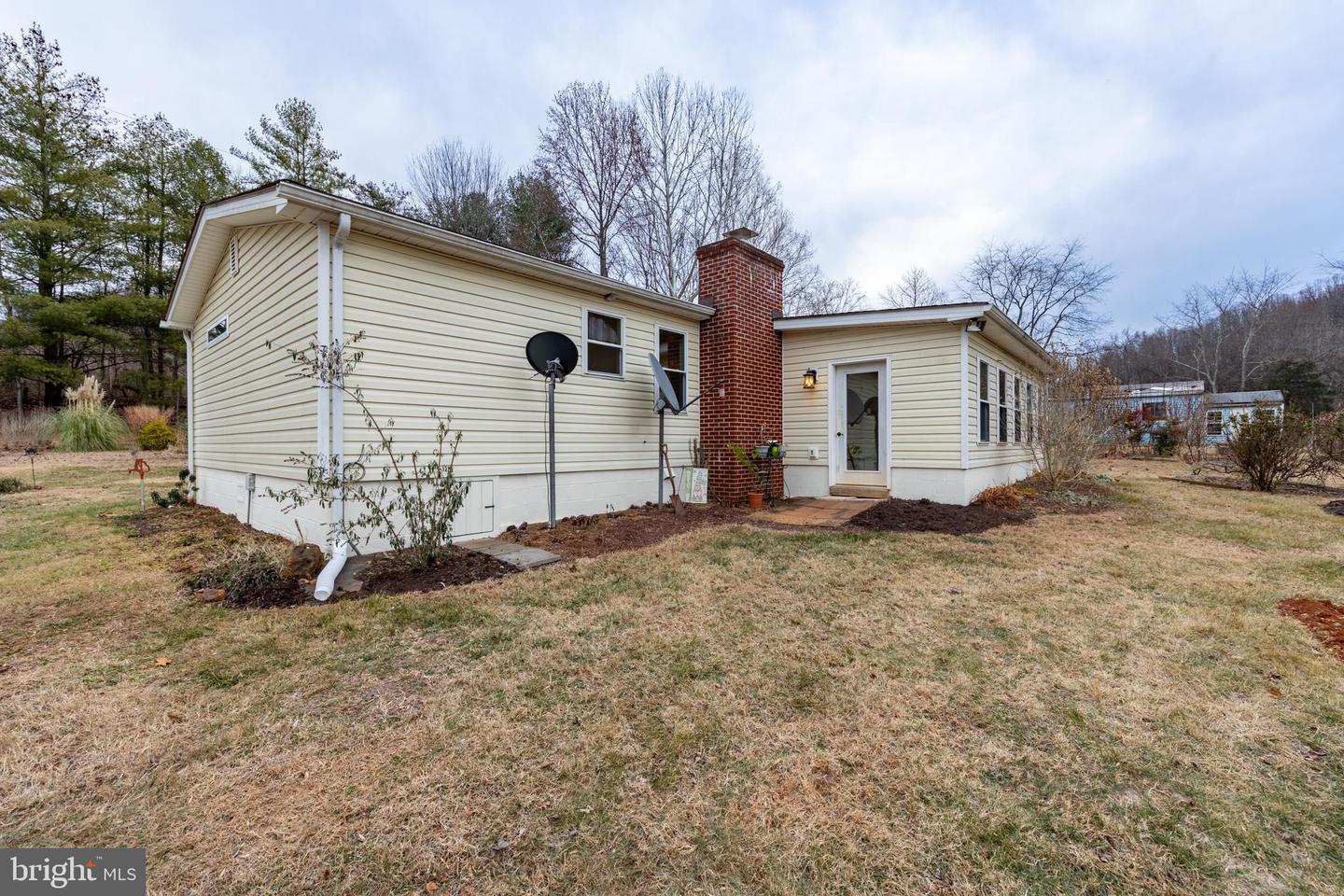 7116 SPOTSWOOD TRL, GORDONSVILLE, Virginia 22942, 2 Bedrooms Bedrooms, ,2 BathroomsBathrooms,Residential,For sale,7116 SPOTSWOOD TRL,VAOR2012964 MLS # VAOR2012964