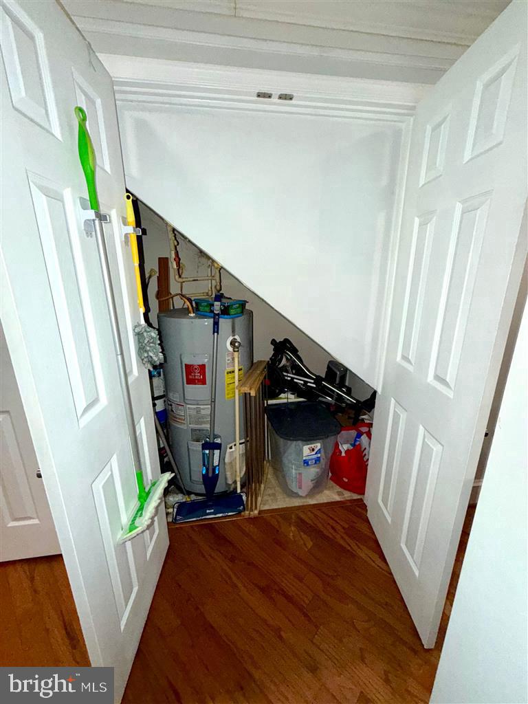 521 FLORIDA AVE NW #1, WASHINGTON, District Of Columbia 20001, 2 Bedrooms Bedrooms, ,2 BathroomsBathrooms,Residential,For sale,521 FLORIDA AVE NW #1,DCDC2235076 MLS # DCDC2235076