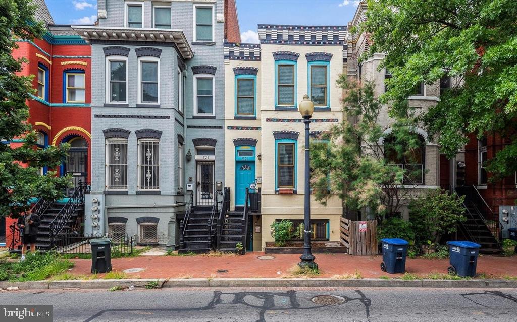 521 FLORIDA AVE NW #1, WASHINGTON, District Of Columbia 20001, 2 Bedrooms Bedrooms, ,2 BathroomsBathrooms,Residential,For sale,521 FLORIDA AVE NW #1,DCDC2235076 MLS # DCDC2235076