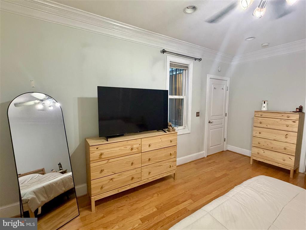 521 FLORIDA AVE NW #1, WASHINGTON, District Of Columbia 20001, 2 Bedrooms Bedrooms, ,2 BathroomsBathrooms,Residential,For sale,521 FLORIDA AVE NW #1,DCDC2235076 MLS # DCDC2235076