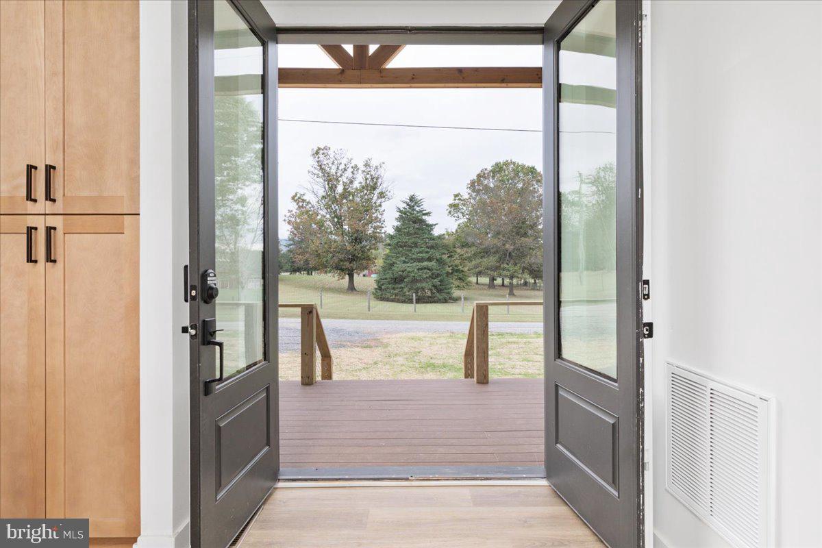 21 MOCKINGBIRD LN, LURAY, Virginia 22835, 6 Bedrooms Bedrooms, ,3 BathroomsBathrooms,Residential,For sale,21 MOCKINGBIRD LN,VAPA2005726 MLS # VAPA2005726