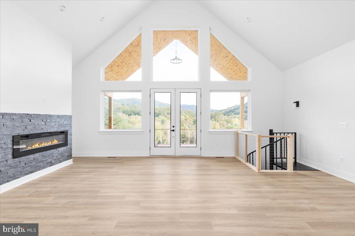 21 MOCKINGBIRD LN, LURAY, Virginia 22835, 6 Bedrooms Bedrooms, ,3 BathroomsBathrooms,Residential,For sale,21 MOCKINGBIRD LN,VAPA2005726 MLS # VAPA2005726