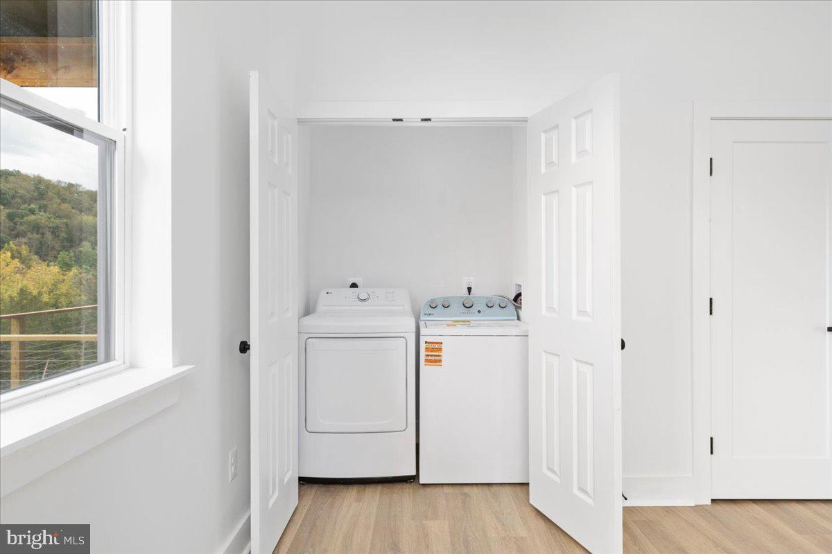 21 MOCKINGBIRD LN, LURAY, Virginia 22835, 6 Bedrooms Bedrooms, ,3 BathroomsBathrooms,Residential,For sale,21 MOCKINGBIRD LN,VAPA2005726 MLS # VAPA2005726