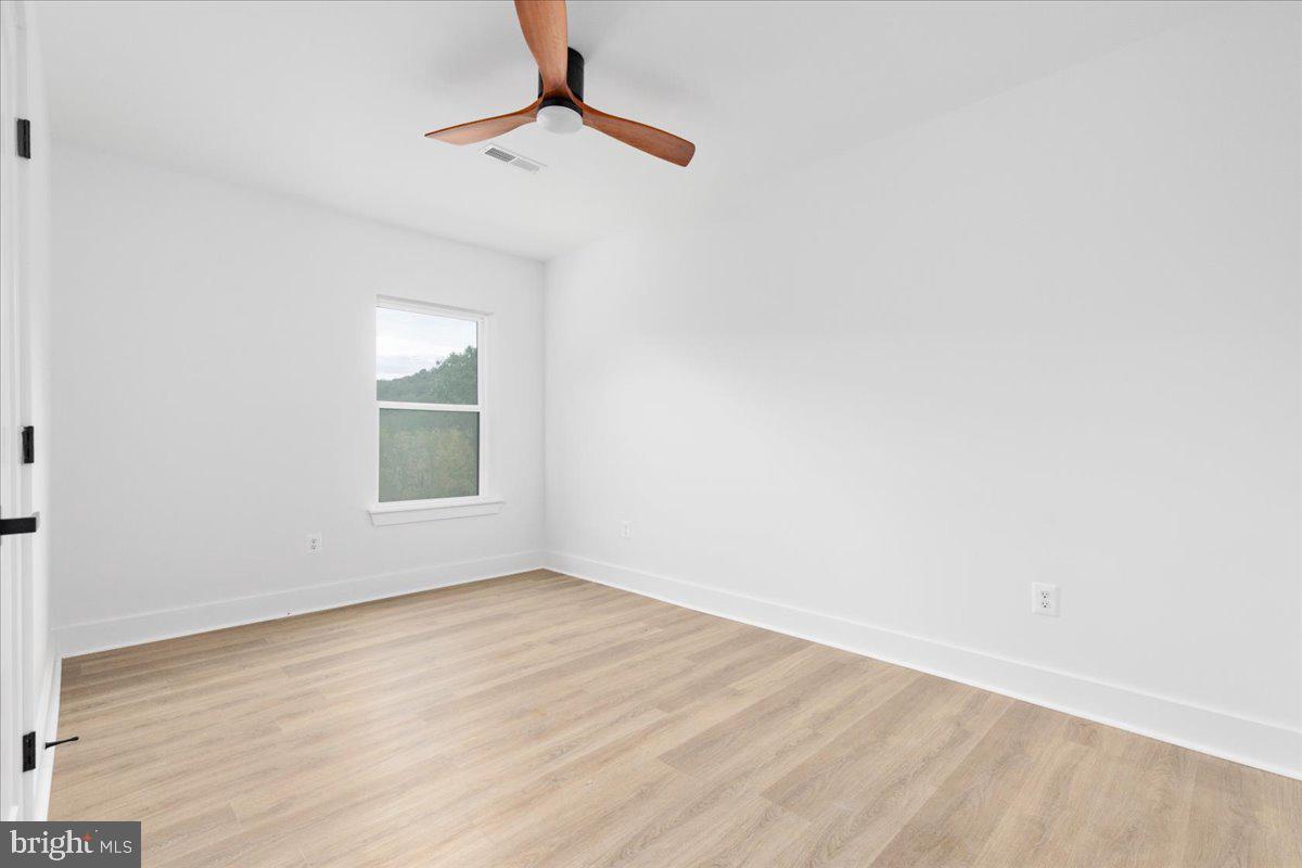 21 MOCKINGBIRD LN, LURAY, Virginia 22835, 6 Bedrooms Bedrooms, ,3 BathroomsBathrooms,Residential,For sale,21 MOCKINGBIRD LN,VAPA2005726 MLS # VAPA2005726