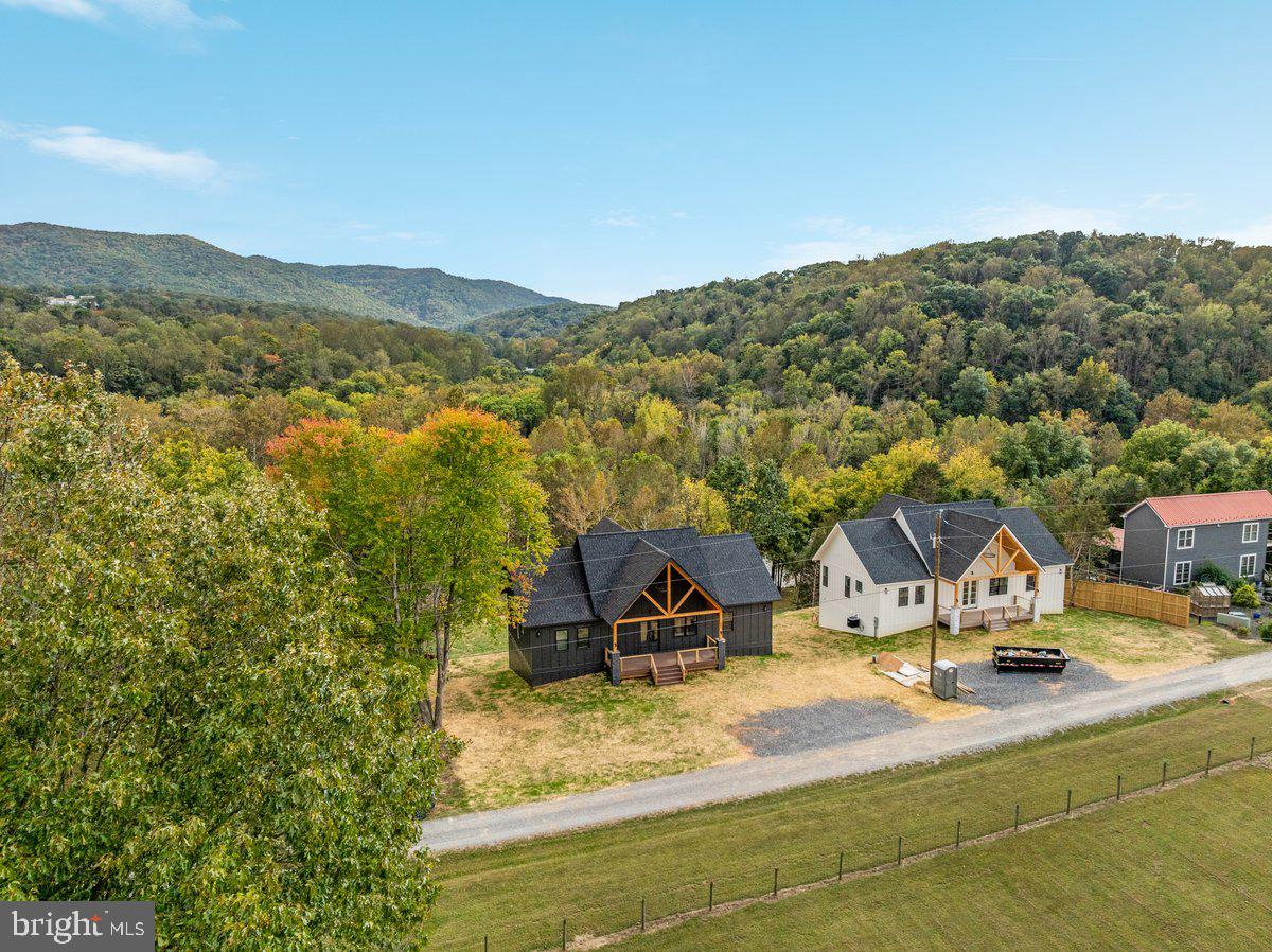 21 MOCKINGBIRD LN, LURAY, Virginia 22835, 6 Bedrooms Bedrooms, ,3 BathroomsBathrooms,Residential,For sale,21 MOCKINGBIRD LN,VAPA2005726 MLS # VAPA2005726