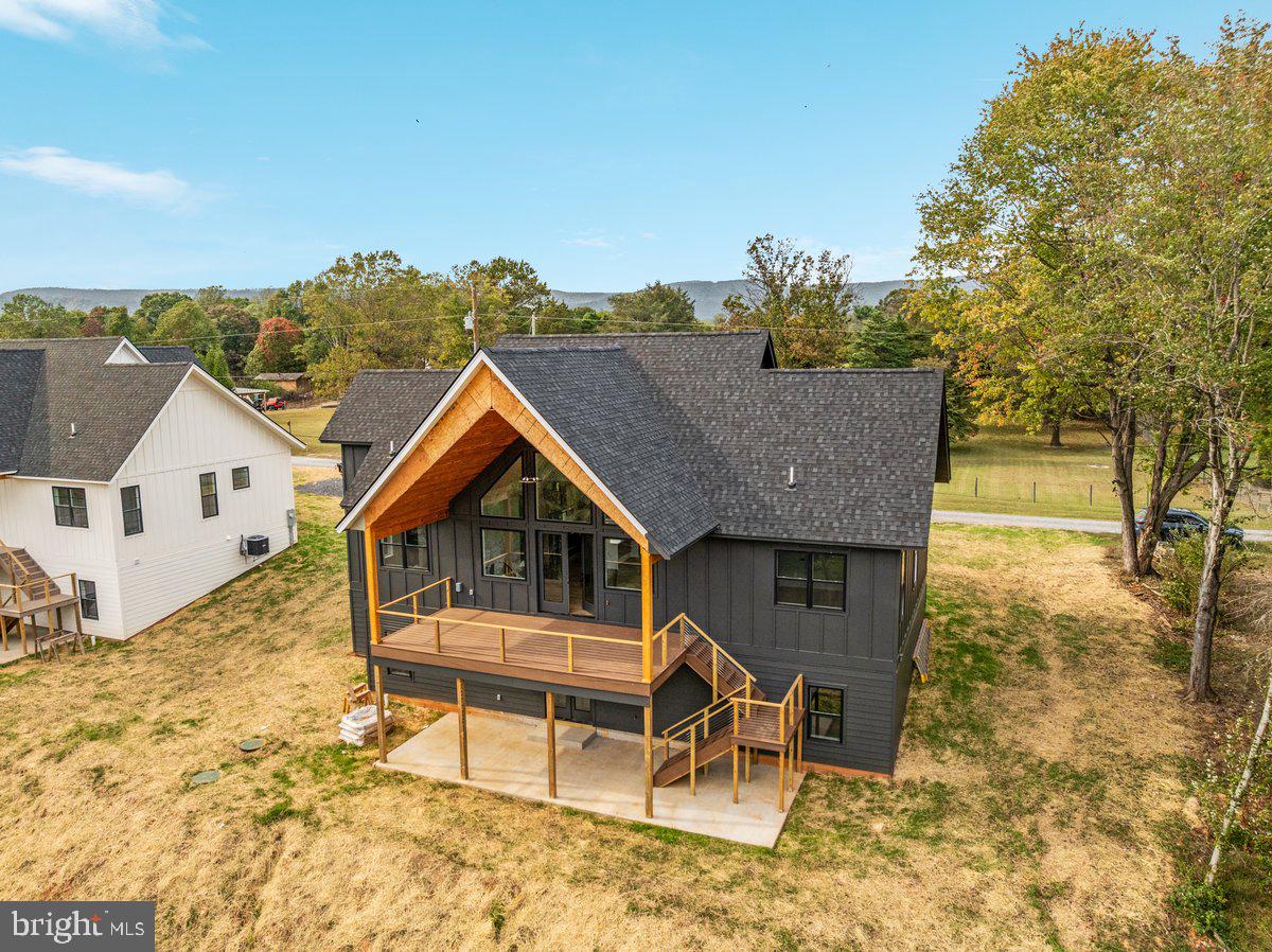 21 MOCKINGBIRD LN, LURAY, Virginia 22835, 6 Bedrooms Bedrooms, ,3 BathroomsBathrooms,Residential,For sale,21 MOCKINGBIRD LN,VAPA2005726 MLS # VAPA2005726