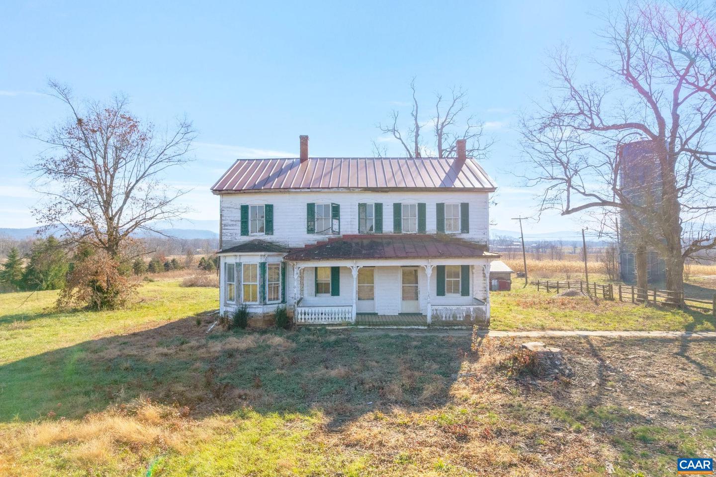 389 SHALOM RD, WAYNESBORO, Virginia 22980, 5 Bedrooms Bedrooms, ,1 BathroomBathrooms,Residential,For sale,389 SHALOM RD,671856 MLS # 671856