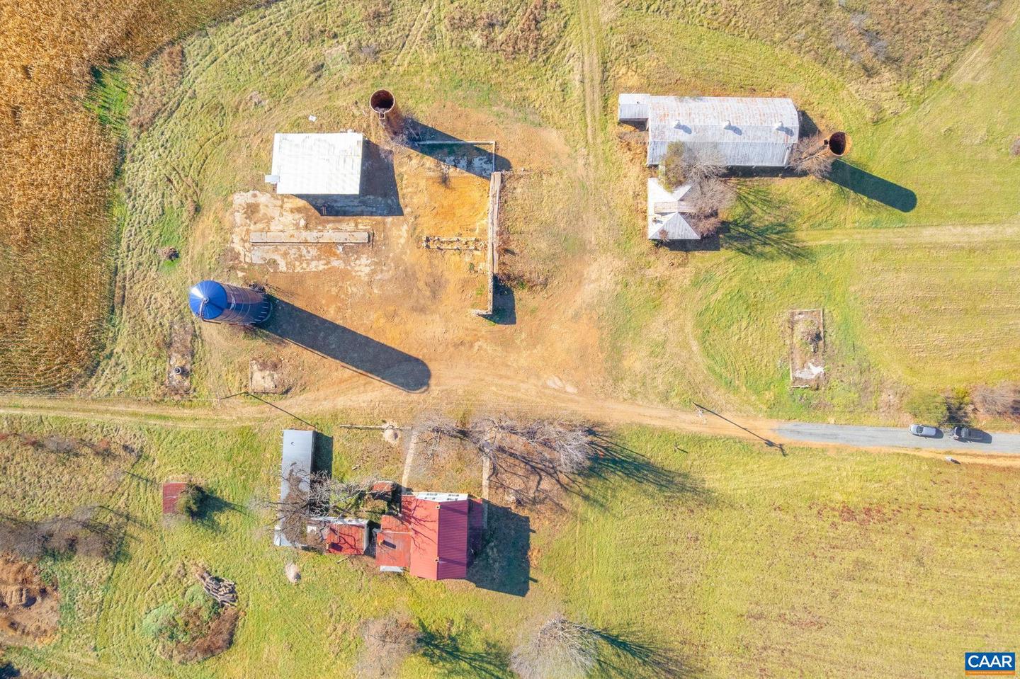 389 SHALOM RD, WAYNESBORO, Virginia 22980, 5 Bedrooms Bedrooms, ,1 BathroomBathrooms,Residential,For sale,389 SHALOM RD,671856 MLS # 671856