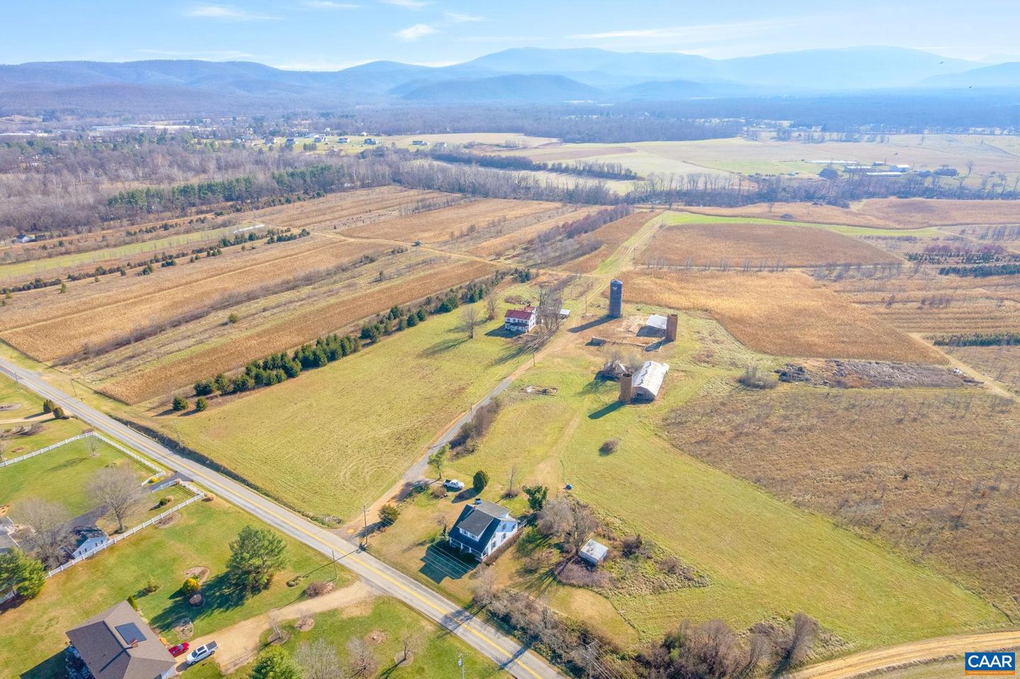 389 SHALOM RD, WAYNESBORO, Virginia 22980, 5 Bedrooms Bedrooms, ,1 BathroomBathrooms,Residential,For sale,389 SHALOM RD,671856 MLS # 671856