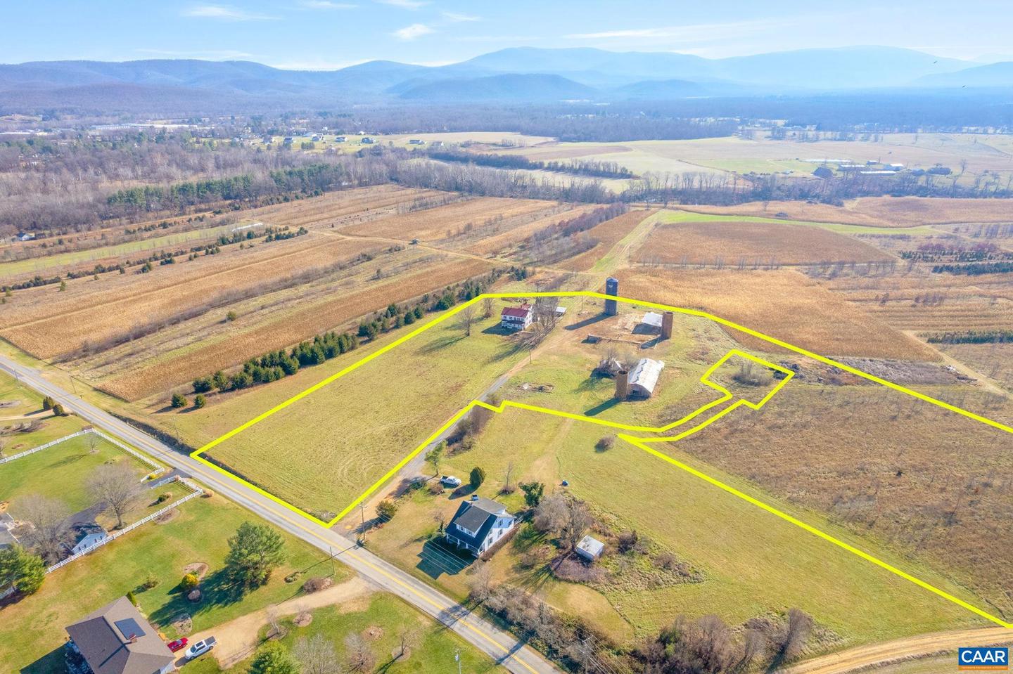 389 SHALOM RD, WAYNESBORO, Virginia 22980, 5 Bedrooms Bedrooms, ,1 BathroomBathrooms,Residential,For sale,389 SHALOM RD,671856 MLS # 671856