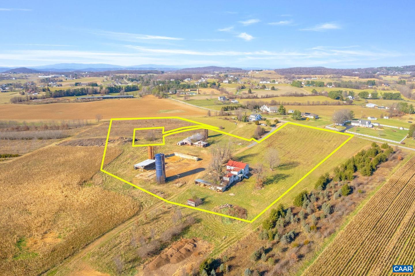 389 SHALOM RD, WAYNESBORO, Virginia 22980, 5 Bedrooms Bedrooms, ,1 BathroomBathrooms,Residential,For sale,389 SHALOM RD,671856 MLS # 671856