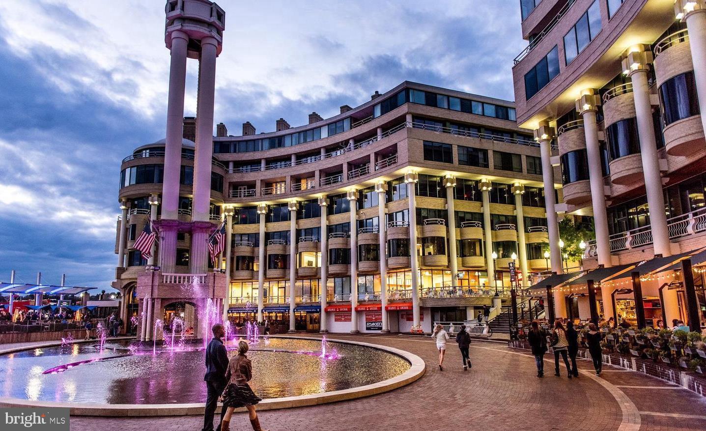 1021 ARLINGTON BLVD #928, ARLINGTON, Virginia 22209, 1 Bedroom Bedrooms, ,1 BathroomBathrooms,Residential,For sale,1021 ARLINGTON BLVD #928,VAAR2066928 MLS # VAAR2066928